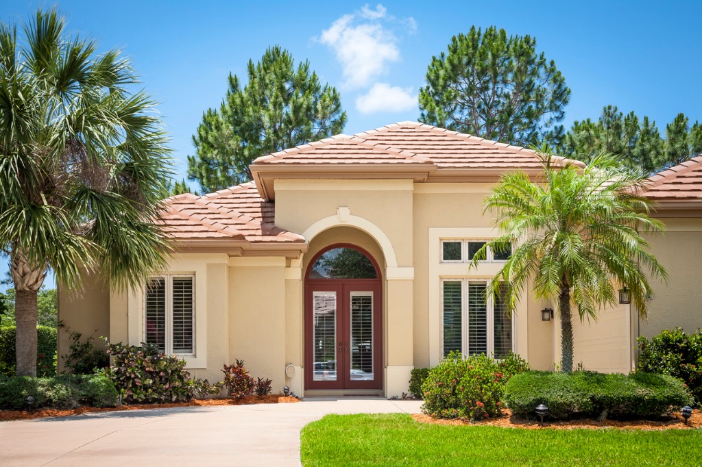 A beautiful home in Tampa, FL, that homeowners wish to protect through asset protection services from Smith Will & Trust